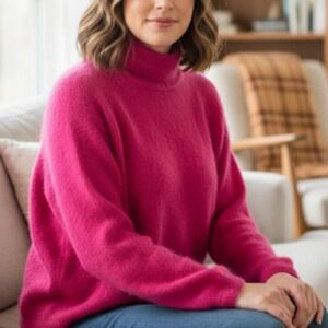 Vintage bubble gum pink Angora Lambs wool Sweater sz M‎ fuzzy cozy